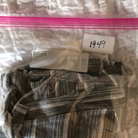 Charging Charlie Striped Cardigan - Picture 4 of 4